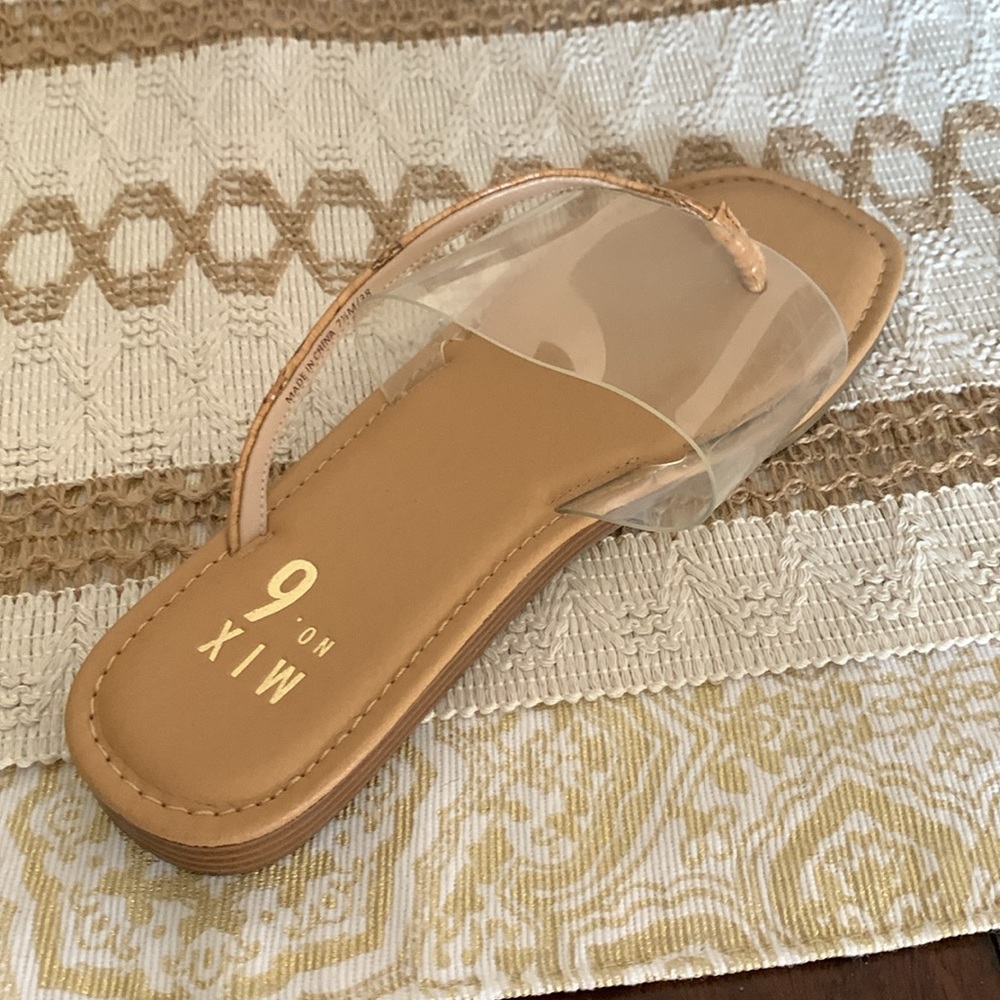 Sandals - Picture 2 of 8